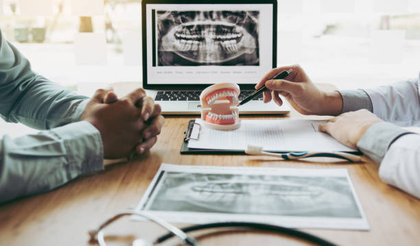 Best Dentist for Tooth Abscess  in Port Ewen, NY